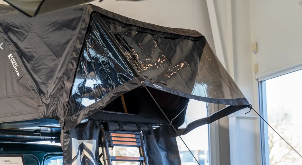 Tent shade Peak Moby Mountain